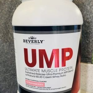 ULTIMATE MUSCLE PROTEIN - STRAWBERRY